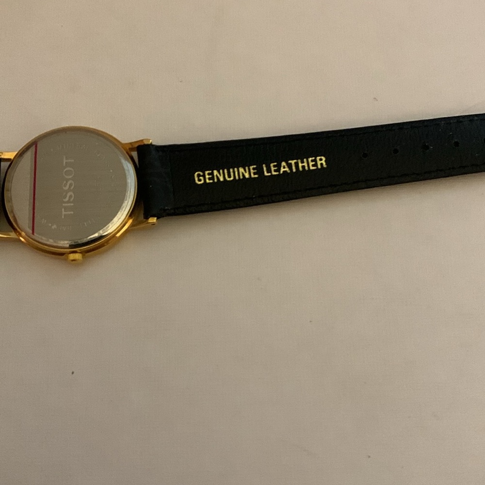 Tissot Swiss Stylist 1853 Gold Watch - Picture 8 of 14